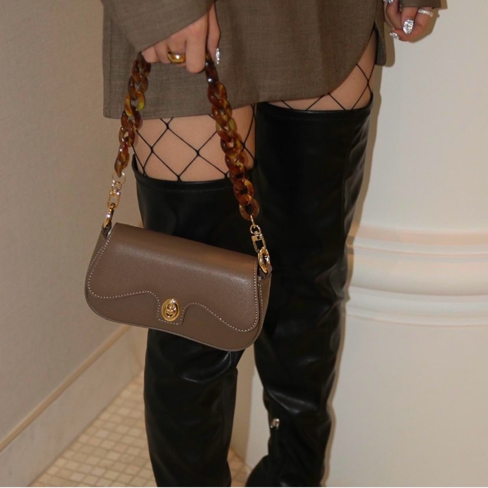 Bob Ore Usagi bag in brown
